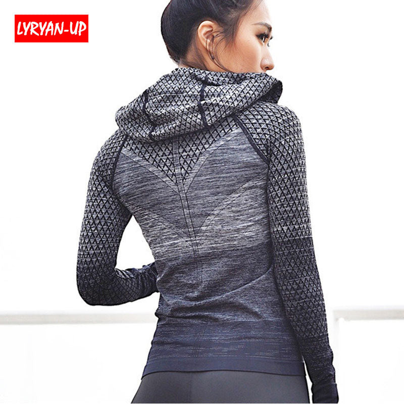 2019 Sports Outerwear Yoga coat Girl Sport Jerseys yoga sets Women Fitness Coats Running Sports Jacket Tops